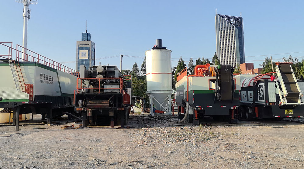 德森環(huán)境淋洗車實(shí)戰(zhàn)：用“移動(dòng)智造”破解山地重金屬修復(fù)難題