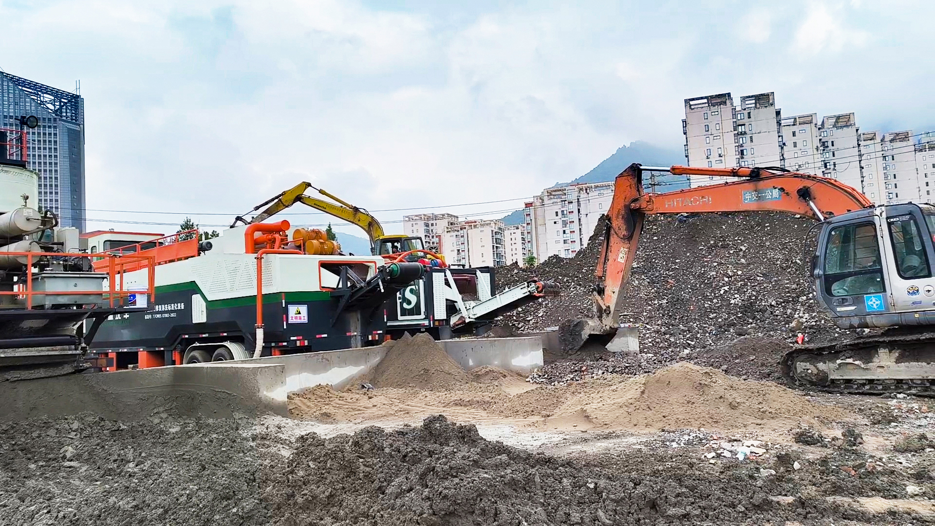 以土為基，筑穩(wěn)未來——德森環(huán)境土壤修復的深層價值與多維擔當